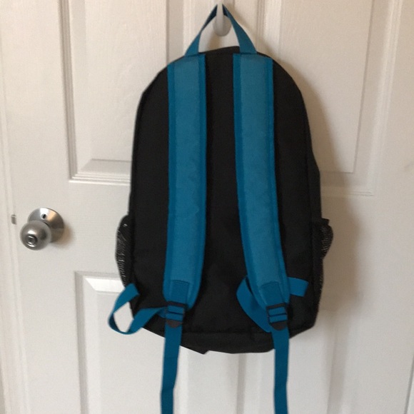 Funko Pop Marvel Black Light SpiderMan Backpack - Target Exclusive! NWOT - Picture 3 of 6